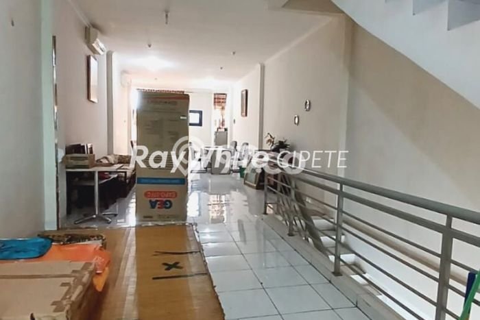 Komersial Premium di Jagakarsa, Luas 200m², Lokasi Bisnis, Ramai Komersial Premium di Jagakarsa, Luas 200m², Lokasi Bisnis, Ramai