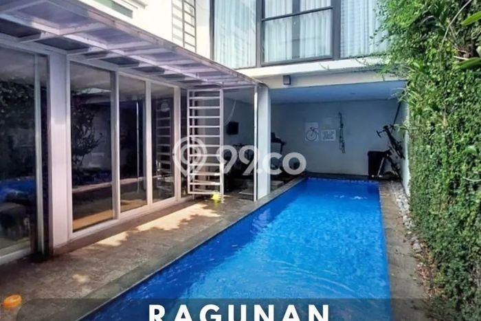 Dijual Rumah Mewah Elegan Dengan View Cantik di Ragunan, Jakarta Selatan Dijual Rumah Mewah Elegan Dengan View Cantik di Ragunan, Jakarta Selatan