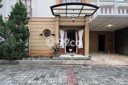 Jual Rumah Luas Elegan Dengan View Eksklusif di Kebagusan, Jakarta Selatan Jual Rumah Luas Elegan Dengan View Eksklusif di Kebagusan, Jakarta Selatan