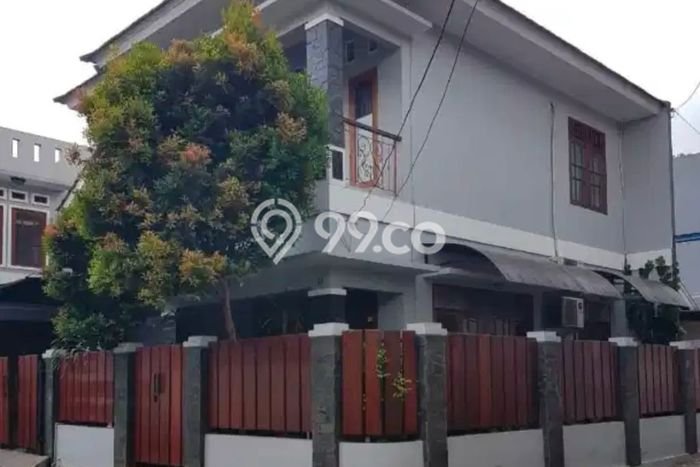 Rumah Mewah LB 275m2 Siap Pakai Desain Elegan di Cipete, Jakarta Selatan Rumah Mewah LB 275m2 Siap Pakai Desain Elegan di Cipete, Jakarta Selatan