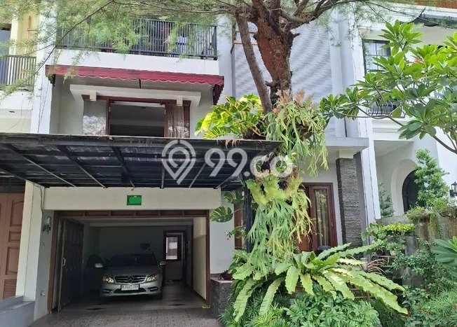 Jual Rumah Luas Elegan Dengan View Cantik di Lebak Bulus, Jakarta Selatan Jual Rumah Luas Elegan Dengan View Cantik di Lebak Bulus, Jakarta Selatan