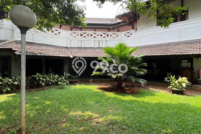 Dijual Cepat Rumah Minimalis & Modern LB 1841m2 di Pondok Indah Dijual Cepat Rumah Minimalis & Modern LB 1841m2 di Pondok Indah