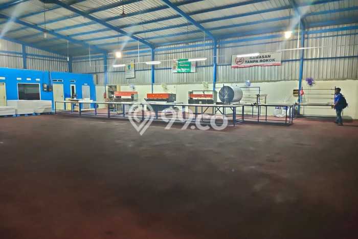 Gudang Area Strategis Kawasan Cibitung, Luas 600m², Siap Operasional Gudang Area Strategis Kawasan Cibitung, Luas 600m², Siap Operasional