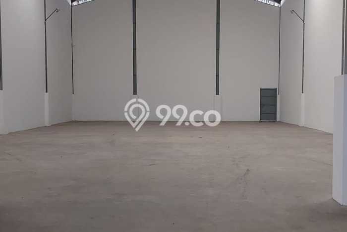 Gudang Disewa di Cengkareng, Jakarta Barat, LT 450m2 / LB 450m2 Gudang Disewa di Cengkareng, Jakarta Barat, LT 450m2 / LB 450m2