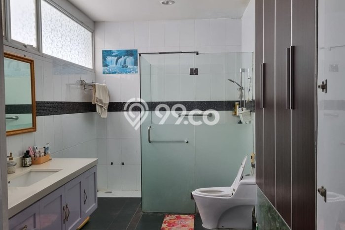 Rumah Mewah Siap Huni LT 153m2 di Kemayoran, Jakarta Pusat Rumah Mewah Siap Huni LT 153m2 di Kemayoran, Jakarta Pusat