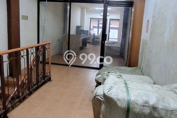 LOKASI STRATEGIS! Ruko di Tambora, Luas 195m², Kawasan Komersial LOKASI STRATEGIS! Ruko di Tambora, Luas 195m², Kawasan Komersial