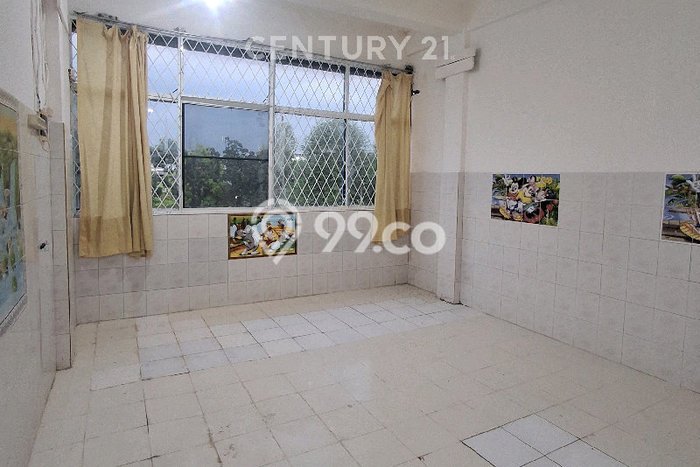 Ruko Dijual di Prime Area Jakarta Barat Luas 180m2 Ruko Dijual di Prime Area Jakarta Barat Luas 180m2