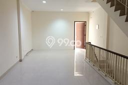 Untuk Dijual! Ruko di Green Lake City Jakarta Barat LT 67m2 / LB 236m2 Kawasan Bisnis Untuk Dijual! Ruko di Green Lake City Jakarta Barat LT 67m2 / LB 236m2 Kawasan Bisnis