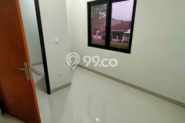 For Sale Rumah 2 Kamar Lokasi Ideal Bagus dan Strategis di Arcamanik For Sale Rumah 2 Kamar Lokasi Ideal Bagus dan Strategis di Arcamanik