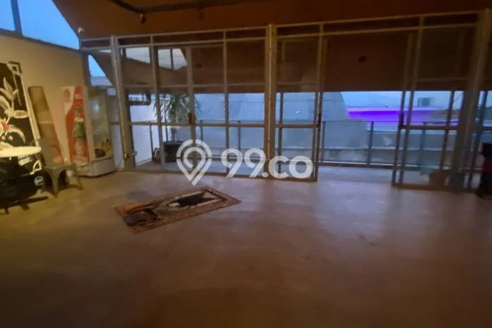 Ready to Use! Luxury House LT 299m2 Desain Modern di Sayap Dago Ready to Use! Luxury House LT 299m2 Desain Modern di Sayap Dago