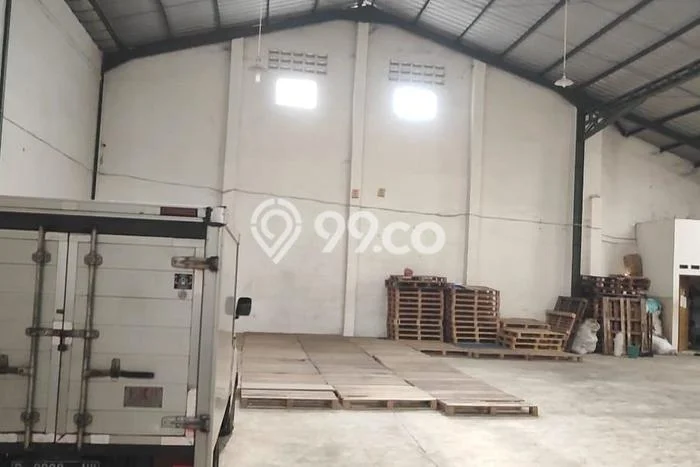FOR RENT! Gudang di Taman Kopo Indah Cocok untuk Bisnis 650m2 FOR RENT! Gudang di Taman Kopo Indah Cocok untuk Bisnis 650m2
