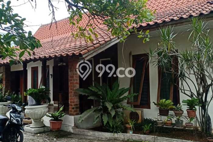 Ready to Use! Luxury House LT 830m2 Desain Modern di Cinere Ready to Use! Luxury House LT 830m2 Desain Modern di Cinere
