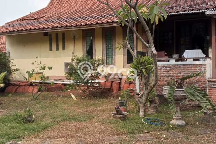 Ready to Use! Luxury House LT 830m2 Desain Modern di Cinere Ready to Use! Luxury House LT 830m2 Desain Modern di Cinere