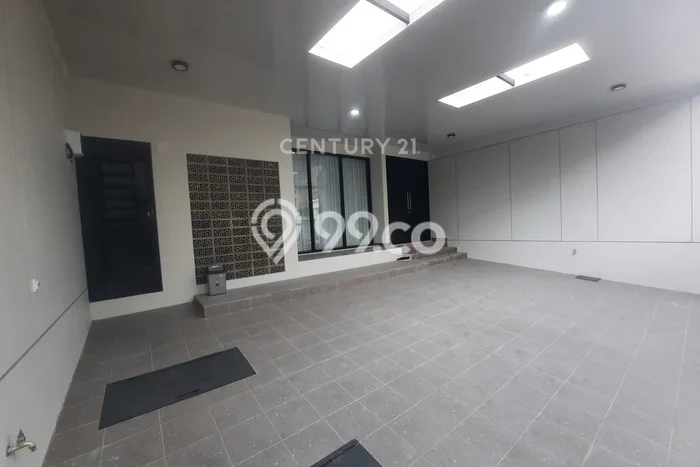 Disewakan Rumah Konsep Modern di Kelapa Gading Jakarta Utara dengan 3 Kamar Disewakan Rumah Konsep Modern di Kelapa Gading Jakarta Utara dengan 3 Kamar