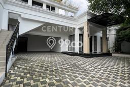 Rumah Elit LB 600m2 Siap Huni Desain Elegan di Kemang, Jakarta Selatan Rumah Elit LB 600m2 Siap Huni Desain Elegan di Kemang, Jakarta Selatan