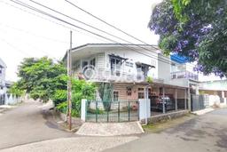 Ready to Use! Luxury House LT 180m2 Desain Elegan di BSD Griya Loka Ready to Use! Luxury House LT 180m2 Desain Elegan di BSD Griya Loka