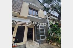 Rumah sewa siap pakai 3 Kamar Tidur di Pondok Indah, Jakarta Selatan Rumah sewa siap pakai 3 Kamar Tidur di Pondok Indah, Jakarta Selatan