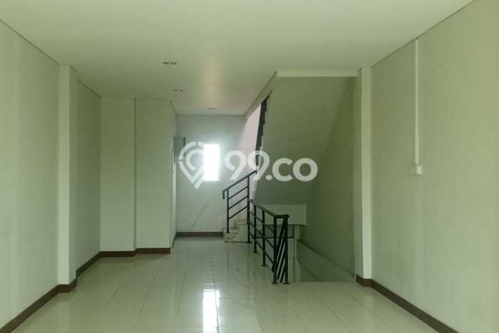 Area Strategis! Disewakan Ruko Lokasi Pasar Minggu, Jakarta Selatan Cocok untuk Bisnis Area Strategis! Disewakan Ruko Lokasi Pasar Minggu, Jakarta Selatan Cocok untuk Bisnis