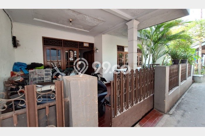 Rumah Luas Asri 5 KT Siap Huni di Cawang Jakarta Timur Rumah Luas Asri 5 KT Siap Huni di Cawang Jakarta Timur