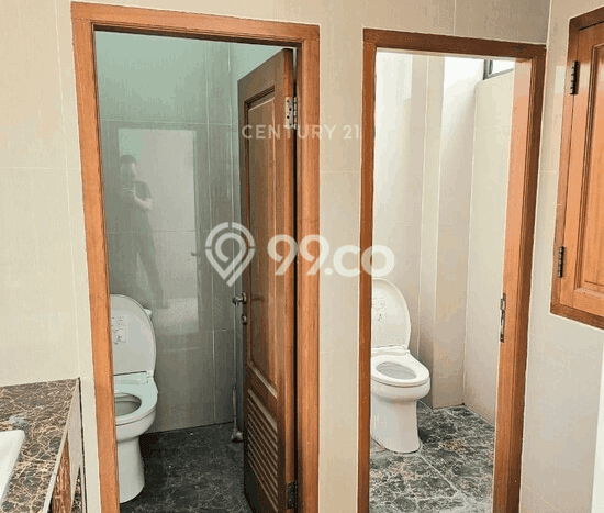 Unit Kantor Dijual di Tangerang Selatan LT 1415m2 & LB 2000m2 Unit Kantor Dijual di Tangerang Selatan LT 1415m2 & LB 2000m2