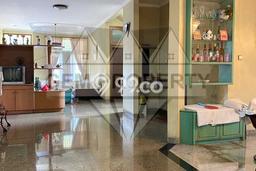 Jual Rumah Mewah Elegan Dengan View Cantik di Villa Meruya, Jakarta Barat Jual Rumah Mewah Elegan Dengan View Cantik di Villa Meruya, Jakarta Barat