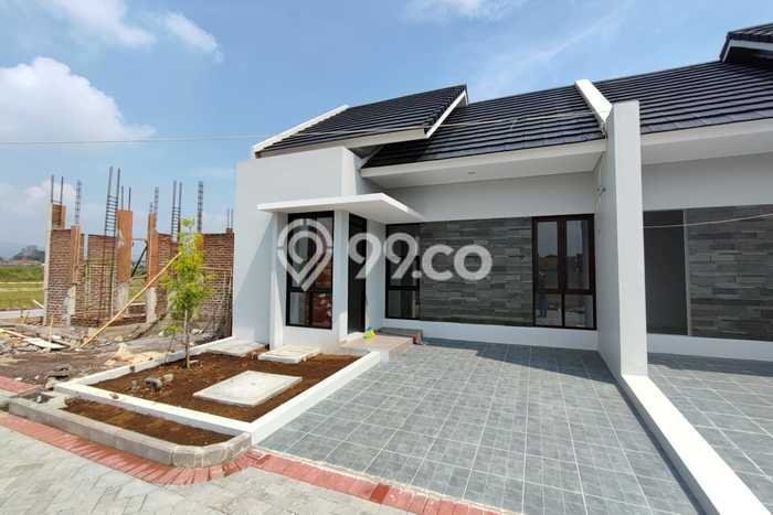 Rumah Luas Asri 2 KT Siap Huni di Kopo Bandung Rumah Luas Asri 2 KT Siap Huni di Kopo Bandung