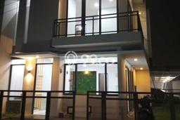 For Sale Rumah 3 Kamar Lokasi Strategis Nyaman dan Strategis di Bojongloa Kidul For Sale Rumah 3 Kamar Lokasi Strategis Nyaman dan Strategis di Bojongloa Kidul