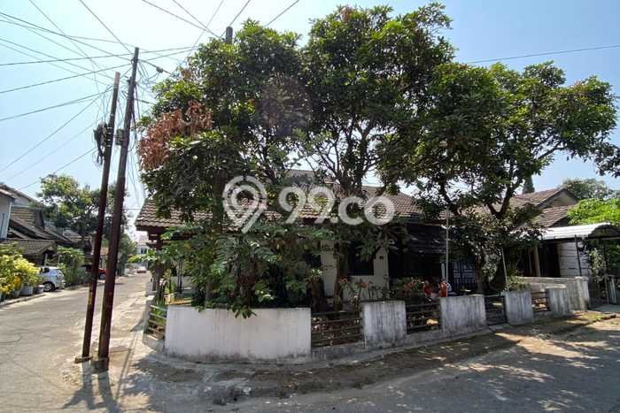 Rumah Minimalis 5 KT LT 247m2 di Kopo Permai Rumah Minimalis 5 KT LT 247m2 di Kopo Permai