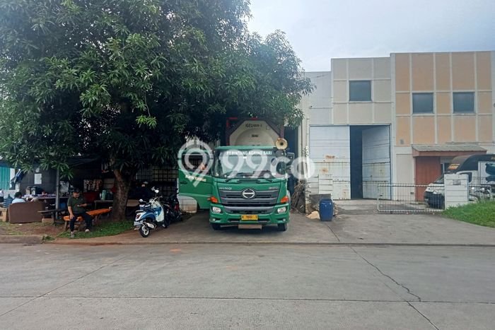 Unit Gudang Dijual di Tangerang LT 600m2 & LB 600m2 Unit Gudang Dijual di Tangerang LT 600m2 & LB 600m2