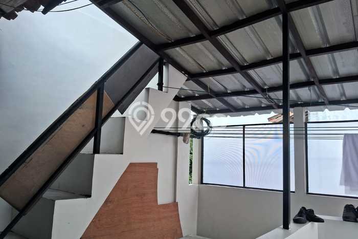 Hunian Cantik Modern Lb 200m2 di Kiaracondong, Bandung Hunian Cantik Modern Lb 200m2 di Kiaracondong, Bandung