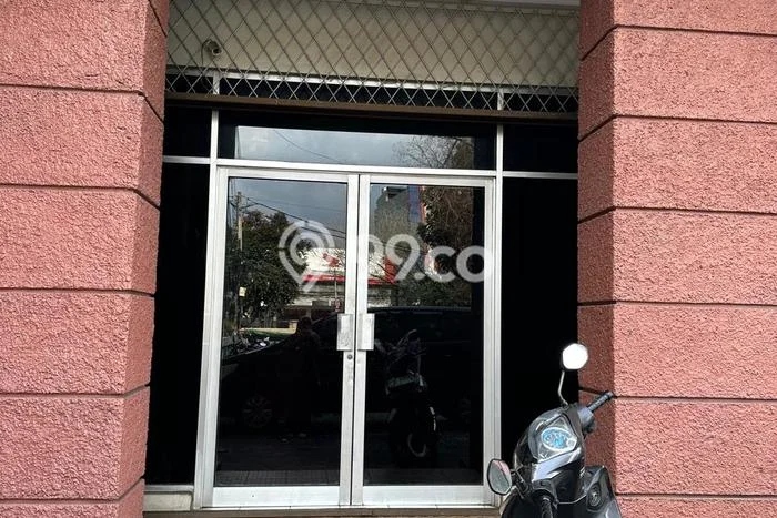 Ruko Bagus Dijual LB 250m2 Lokasi Strategis Jakarta Selatan Area Cocok untuk Berbisnis Ruko Bagus Dijual LB 250m2 Lokasi Strategis Jakarta Selatan Area Cocok untuk Berbisnis