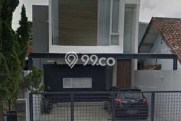 Rumah Elit LB 220m2 Siap Huni Desain Elegan di Buah Batu, Bandung Rumah Elit LB 220m2 Siap Huni Desain Elegan di Buah Batu, Bandung