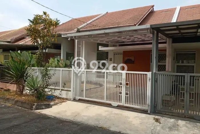 Dijual Rumah 2 Kamar Lokasi Ideal Bagus dan Strategis di Arcamanik Dijual Rumah 2 Kamar Lokasi Ideal Bagus dan Strategis di Arcamanik