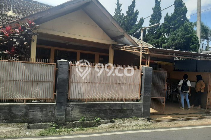 Rumah Modern 4 Kamar LT 214m2 di Cimahi Rumah Modern 4 Kamar LT 214m2 di Cimahi