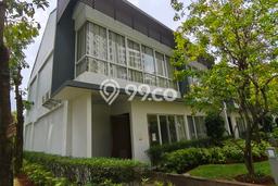 Jarang Ada! Rumah Sewa 4 Kamar Nyaman Siap Huni Puri Indah Jarang Ada! Rumah Sewa 4 Kamar Nyaman Siap Huni Puri Indah