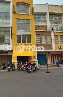 Ruko Bagus Dijual di Taman Palem Jakarta Barat Strategis Cocok untuk Kembangkan Bisnis Ruko Bagus Dijual di Taman Palem Jakarta Barat Strategis Cocok untuk Kembangkan Bisnis
