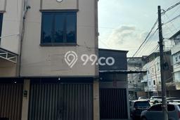 Ruko Bagus Dijual LB 176m2 Lokasi Strategis Jakarta Barat Area Cocok untuk Bisnis Ruko Bagus Dijual LB 176m2 Lokasi Strategis Jakarta Barat Area Cocok untuk Bisnis