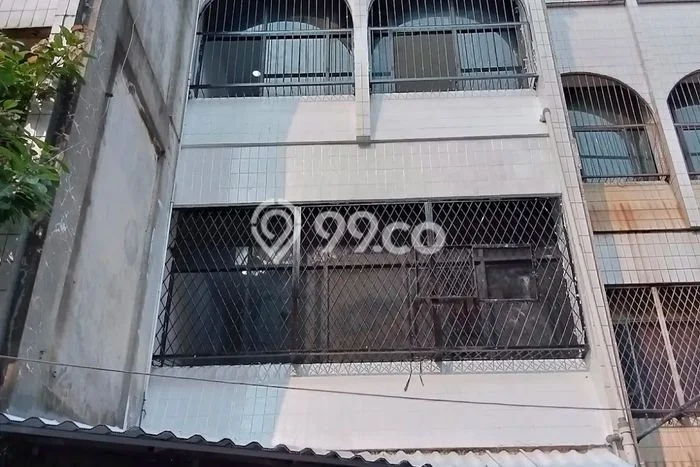 Untuk Dijual! Ruko di Pangeran Jayakarta Jakarta Pusat LT 52m2 / LB 200m2 Kawasan Strategis Untuk Dijual! Ruko di Pangeran Jayakarta Jakarta Pusat LT 52m2 / LB 200m2 Kawasan Strategis