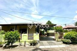 Rumah Strategis Modern Lb 200m2 di Karang Tengah, Tangerang Rumah Strategis Modern Lb 200m2 di Karang Tengah, Tangerang