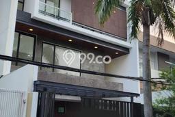 Dijual Rumah Mewah Megah Dengan View Cantik di Pegadungan, Jakarta Barat Dijual Rumah Mewah Megah Dengan View Cantik di Pegadungan, Jakarta Barat