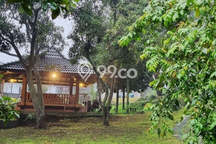 Vila Kawasan Lawang, Luas 7141m2m², Area Nyaman Vila Kawasan Lawang, Luas 7141m2m², Area Nyaman