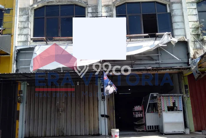 Ruko Dijual di Lawang LT 195m2, LB 390m2 untuk Investasi Ruko Dijual di Lawang LT 195m2, LB 390m2 untuk Investasi