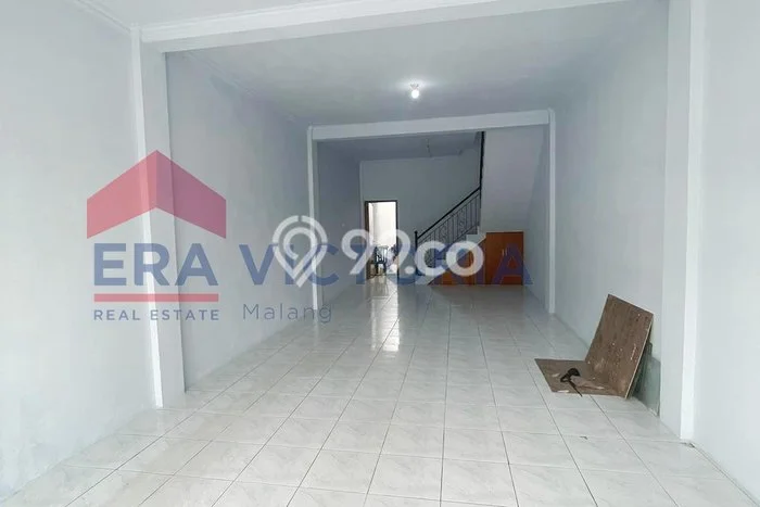 Ruko untuk Disewa di Pusat Malang Luas Bangunan 140m2 Ruko untuk Disewa di Pusat Malang Luas Bangunan 140m2