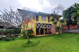 FOR SALE! Vila Kawasan Batu, Luas 2052m2m², Lokasi Premium FOR SALE! Vila Kawasan Batu, Luas 2052m2m², Lokasi Premium