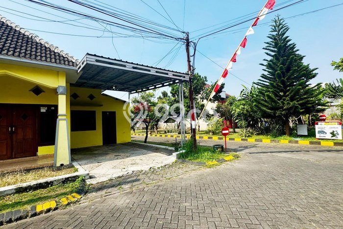 Rumah Luas Asri 3 KT Siap Huni di Tunggulwulung Malang Rumah Luas Asri 3 KT Siap Huni di Tunggulwulung Malang
