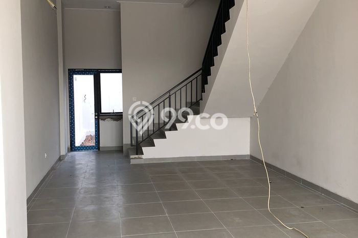 Jual Ruko Strategis Kawasan Pantai Indah Kapuk 2, Luas 250m², Mainroad, Kawasan Komersial Jual Ruko Strategis Kawasan Pantai Indah Kapuk 2, Luas 250m², Mainroad, Kawasan Komersial