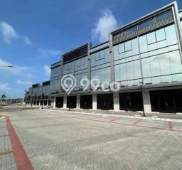 Disewakan Ruko Osaka Boulevard Uk 4.5X15 High Ceiling 3 Lantai Disewakan Ruko Osaka Boulevard Uk 4.5X15 High Ceiling 3 Lantai