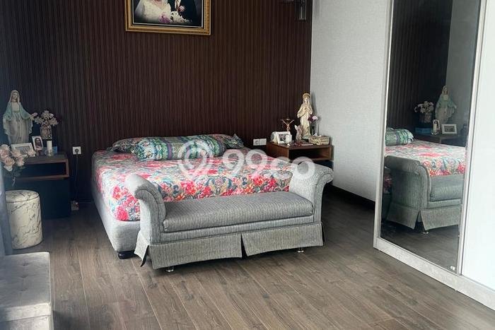 Dijual Rumah Mewah Elegan Dengan View Cantik di Gading Serpong, Tangerang Dijual Rumah Mewah Elegan Dengan View Cantik di Gading Serpong, Tangerang