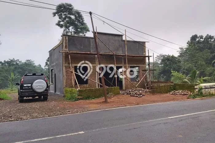 Pabrik Dijual di Banyuputih Batang dengan Luas Bangunan 500m2 Pabrik Dijual di Banyuputih Batang dengan Luas Bangunan 500m2