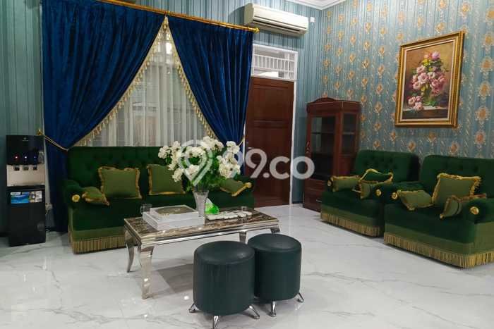 Rumah Elit Modern Siap Huni di Srondol Semarang Rumah Elit Modern Siap Huni di Srondol Semarang